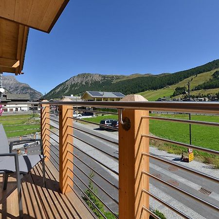 Roberta Loft - Rooms And Apartments Livigno Exterior photo