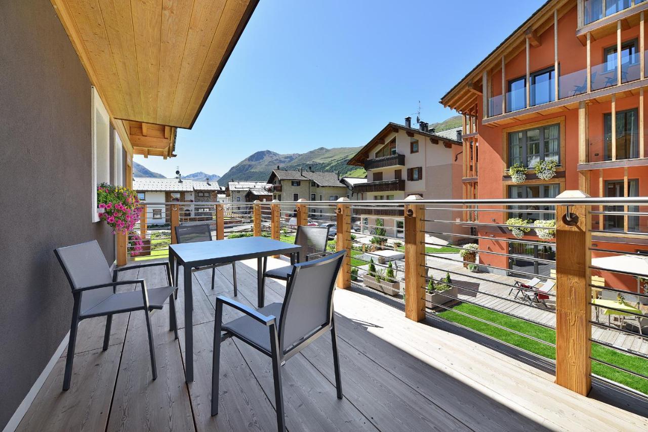 Roberta Loft - Rooms And Apartments Livigno Exterior photo