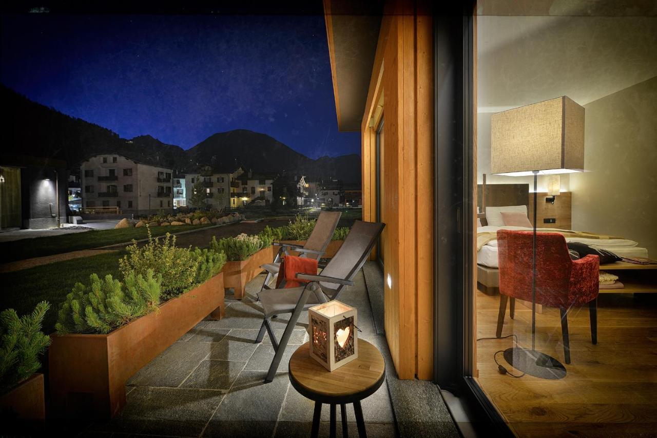 Roberta Loft - Rooms And Apartments Livigno Exterior photo