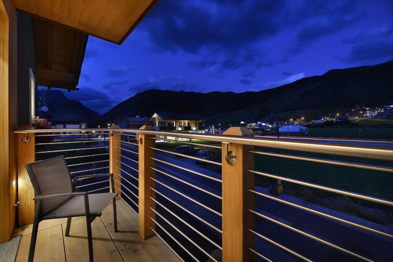 Roberta Loft - Rooms And Apartments Livigno Exterior photo