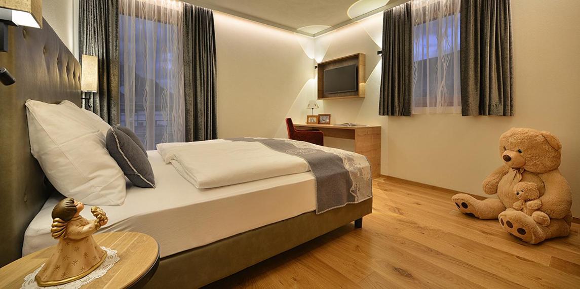 Roberta Loft - Rooms And Apartments Livigno Exterior photo