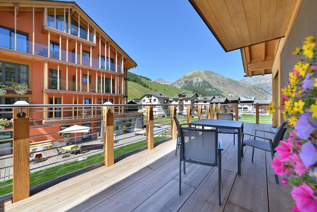 Roberta Loft - Rooms And Apartments Livigno Exterior photo