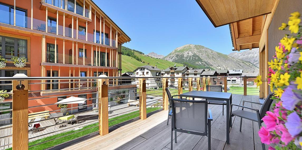 Roberta Loft - Rooms And Apartments Livigno Exterior photo
