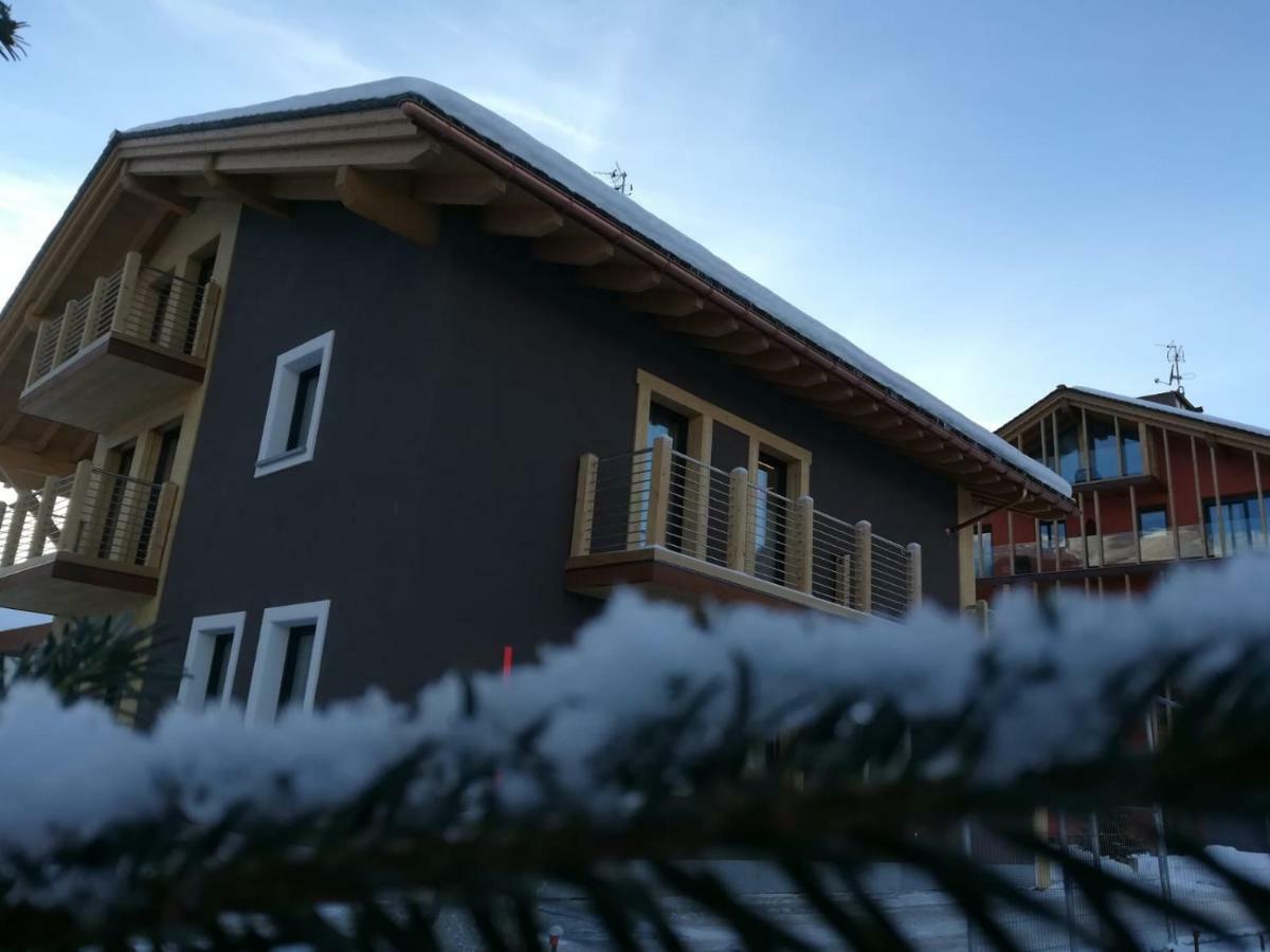 Roberta Loft - Rooms And Apartments Livigno Exterior photo