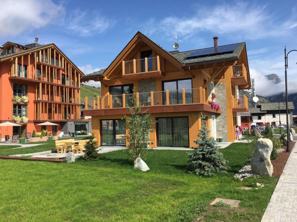 Roberta Loft - Rooms And Apartments Livigno Exterior photo